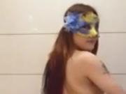 Danças de puta mascarada e tiras para seduzir